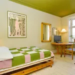Spacious Flat With Balcony In Norrebro * Копенгаген