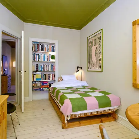 Spacious Flat With Balcony In Norrebro Apartment
