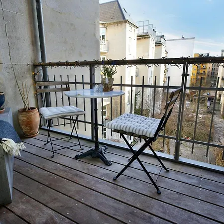Apartment Spacious Flat With Balcony In Norrebro