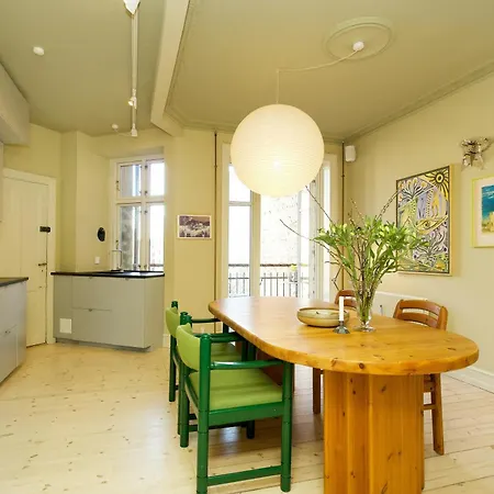 Spacious Flat With Balcony In Norrebro * קופנהגן