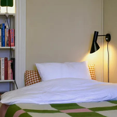 Spacious Flat With Balcony In Norrebro Apartamento